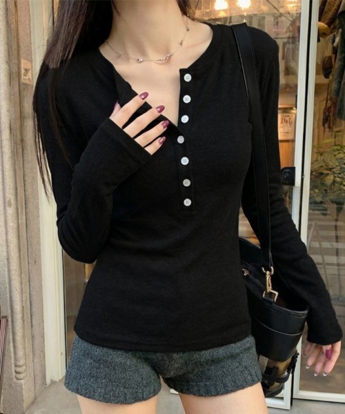 ReRe(リリ)の「ヘンリーネックフィット長袖カットソー(Tシャツ/カットソー・レディース・グレー/オートミール/ホワイト/ブラック・LARGE/X-LARGE/MEDIUM)」の9枚目の写真