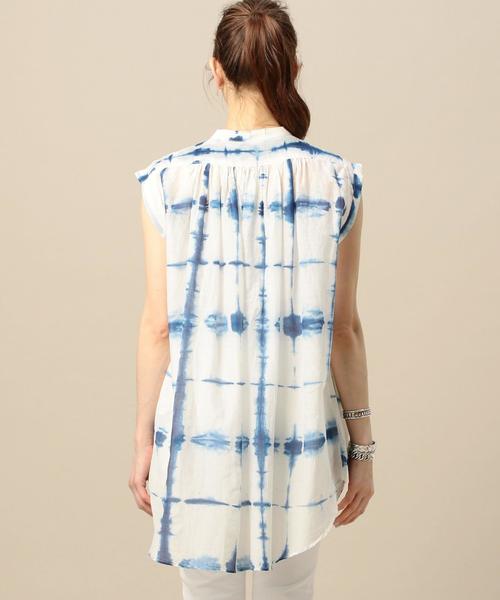 BEAUTY&YOUTH UNITED ARROWS（ビューティーアンドユースユナイテッドアローズ）の「＜ne Quittez pas＞タイダイチュニック◆（シャツ/ブラウス・レディース・レッド/ネイビー・FREE）」の3枚目の写真