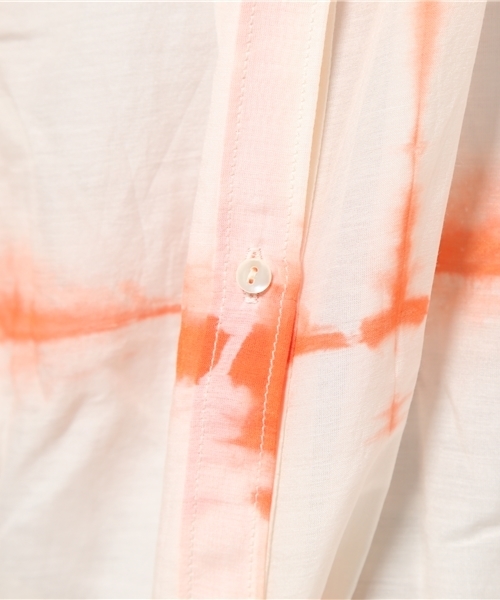 BEAUTY&YOUTH UNITED ARROWS（ビューティーアンドユースユナイテッドアローズ）の「＜ne Quittez pas＞タイダイチュニック◆（シャツ/ブラウス・レディース・レッド/ネイビー・FREE）」の9枚目の写真