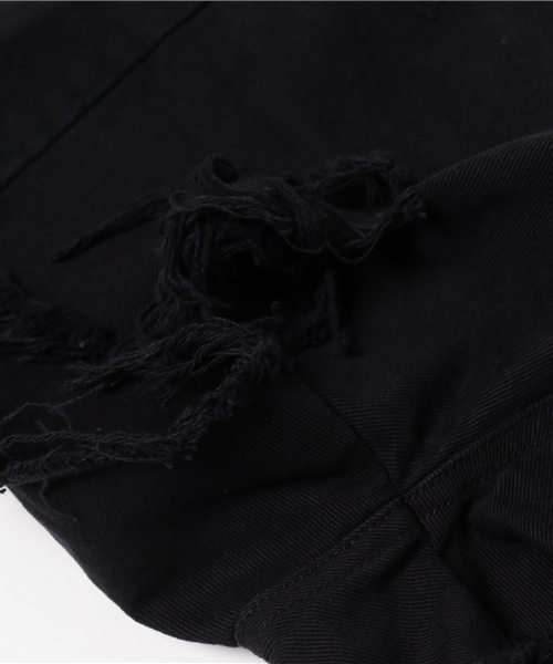 PUNYUS（プニュズ）の「クラッシュデニムショーパン（デニムパンツ・レディース・ライトインディゴブルー/インディゴブルー/ブラック・4/3/2/1）」の6枚目の写真