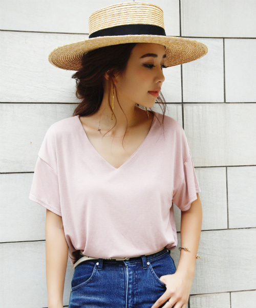 EIMY ISTOIRE(エイミーイストワール)の「ベーシックVネックTシャツ(Tシャツ/カットソー・レディース・サックスブルー/ピンク/ベージュ/ホワイト/ブラック・FREE)」の17枚目の写真