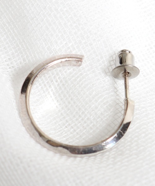SunKu(サンク)の「39/サンク Large Hoop Pieace TRIANGLE(ピアス(片耳用)・メンズ・シルバー・FREE)」の8枚目の写真