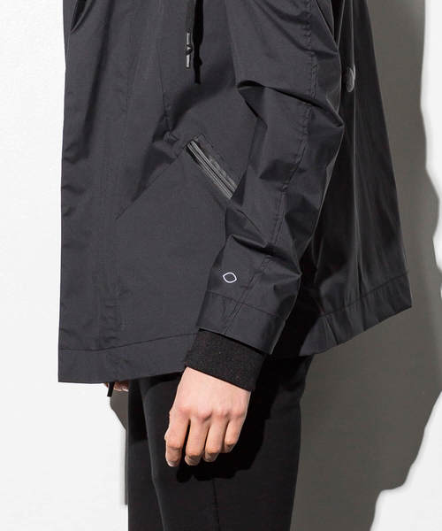 CDM BY CARPEDIEM（シーディーエムバイカルペディエム）の「CDM BY CARPEDIEM(シーディーエム バイ カルペディエム)ドットデザインマウンテンパーカ（パーカー・メンズ・ブラック・MEDIUM/SMALL/LARGE）」の8枚目の写真