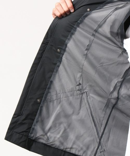 CDM BY CARPEDIEM（シーディーエムバイカルペディエム）の「CDM BY CARPEDIEM(シーディーエム バイ カルペディエム)ドットデザインマウンテンパーカ（パーカー・メンズ・ブラック・MEDIUM/SMALL/LARGE）」の2枚目の写真