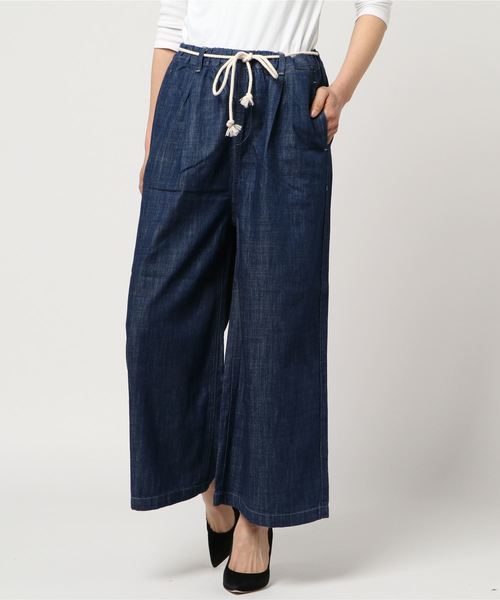 LBC（エルビーシー）の「7.75ozやわらかワイドデニムパンツ         （デニムパンツ・レディース・ネイビー/ブルー・M/L）」の7枚目の写真