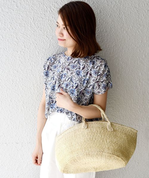 liflattie ships（リフラティ シップス）の「liflattie ships:リバティギャザーショートスリーブブラウス◇（シャツ/ブラウス・レディース・ライトグリーン/ライトブルー・SMALL/MEDIUM）」の2枚目の写真