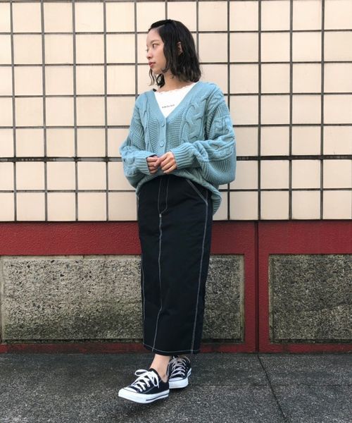 tiptop(ティップトップ)の「ベルト付ペインタータイトスカート(スカート・レディース・グレー/グレイッシュベージュ/ブルー/ブラック/ベージュ/ネイビー・FREE)」の11枚目の写真