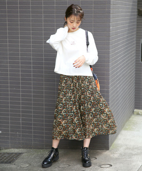 Heather（ヘザー）の「プチロゴワイドロンＴ  814793（Tシャツ/カットソー・レディース・アイボリー/ダークブラウン/ブラック・FREE）」の6枚目の写真