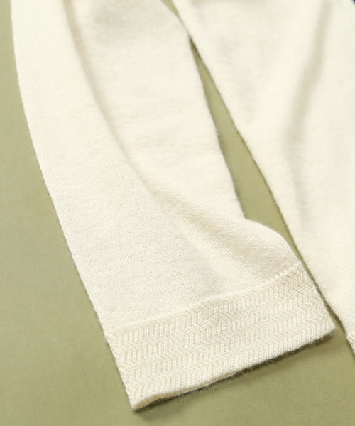 PAR ICI（パーリッシィ）の「TRAINインターシャ　ドロッププルオーバー（ニット/セーター・レディース・グレー/アイボリー・FREE）」の4枚目の写真