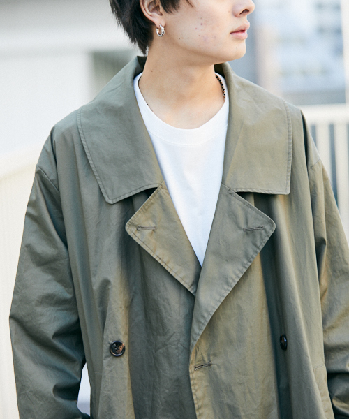 kutir（クティール）の「【ウルトラオーバーシルエット】オーバートレンチコート（トレンチコート・メンズ・ベージュ/カーキ/ブラック/ダークベージュ・SMALL/MEDIUM/LARGE）」の16枚目の写真