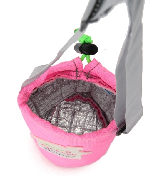 こども ビームス（コドモビームス）の「KID'S PACKERS × こども ビームス / 別注 New ボトルホルダーS（トラベルグッズ・キッズ・ピンク/イエロー/オリーブ/ブルー・SMALL）」の18枚目の写真