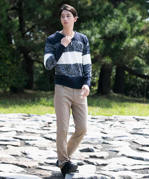 TopIsm(トップイズム)の「ケーブル編み配色切替Vネックニットセーター(ニット/セーター・メンズ・A/B/C・LL/M/L)」の9枚目の写真