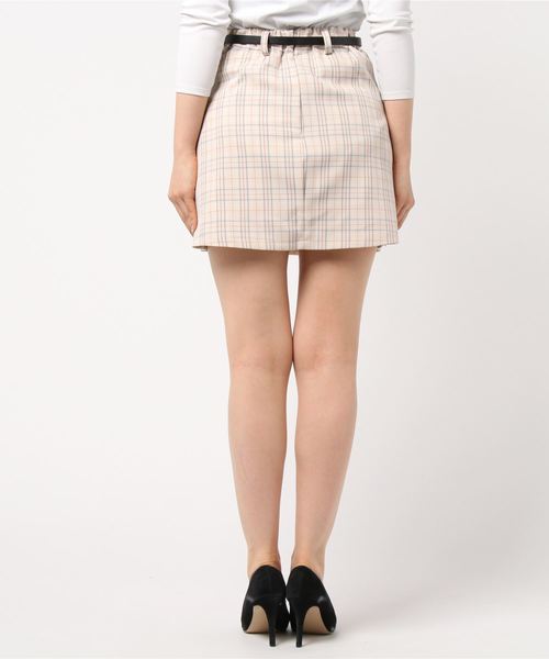 DING（ディング）の「DING/ベルト付きチェックスカ－ト（スカート・レディース・ベージュ/グレー・FREE）」の4枚目の写真