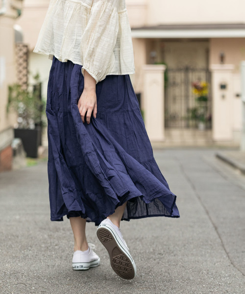THE MORNING AFTER（ザ モーニング アフター）の「ふんわり マキシ丈 ティアードスカート（スカート・レディース・ネイビー/オフホワイト/カーキ/イエロー/ラベンダー/ターコイズブルー・FREE）」の22枚目の写真