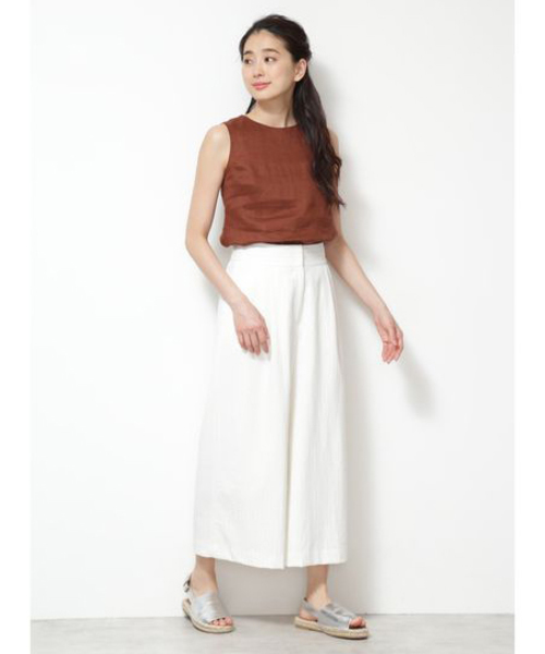 NATURAL BEAUTY BASIC（ナチュラルビューティーベーシック）の「[洗える]フレンチリネンノースリーブブラウス（シャツ/ブラウス・レディース・ブラウン/ブルー/ホワイト系その他・MEDIUM）」の5枚目の写真