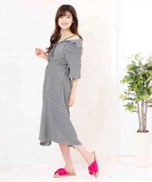 KOBE LETTUCE(コウベレタス)の「オフショルダーシャツワンピース(ワンピース・レディース・ブルー系その他/オフホワイト/ベージュ/ブラック系その他・FREE)」の7枚目の写真
