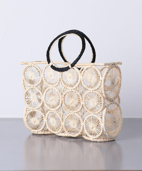 UNITED ARROWS(ユナイテッドアローズ)の「【別注】<GUADALUPE DESIGN(グアダルーペ デザイン)>SQUARE STRW バッグ ■■■◆<br>(かごバッグ・レディース・ナチュラル・FREE)」の8枚目の写真