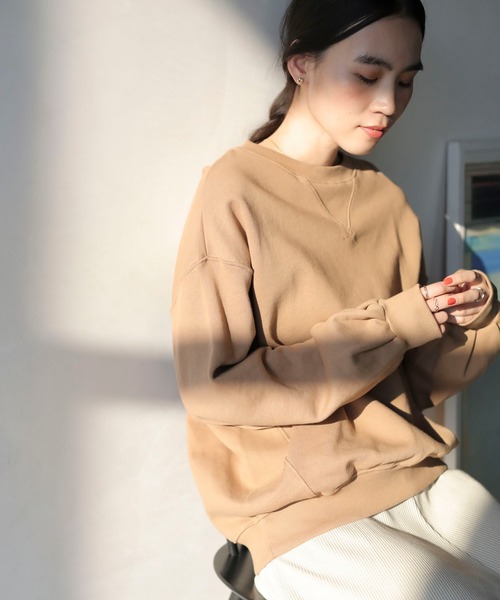 AMERICAN HOLIC（アメリカンホリック）の「ガゼット付き裏毛コクーンチュニック＊（スウェット・レディース・アイボリー/チャコールグレー/カーキ/モカ/キャメル/イエロー・FREE）」の6枚目の写真