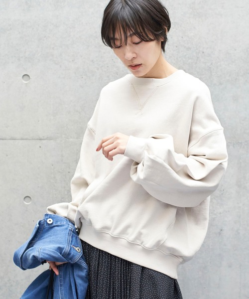 AMERICAN HOLIC（アメリカンホリック）の「ガゼット付き裏毛コクーンチュニック＊（スウェット・レディース・アイボリー/チャコールグレー/カーキ/モカ/キャメル/イエロー・FREE）」の2枚目の写真
