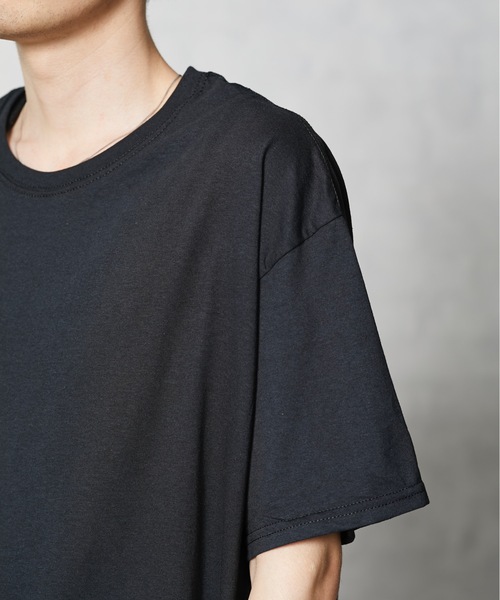 FRUIT OF THE LOOM（フルーツオブザルーム）の「【Fruit of the Loom/フルーツオブザルーム】Tシャツ 無地　ユニセックス クルーネック（Tシャツ/カットソー・メンズ・ホワイト/ブラック・SMALL/MEDIUM/LARGE/X-LARGE）」の3枚目の写真