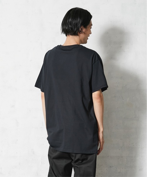 FRUIT OF THE LOOM（フルーツオブザルーム）の「【Fruit of the Loom/フルーツオブザルーム】Tシャツ 無地　ユニセックス クルーネック（Tシャツ/カットソー・メンズ・ホワイト/ブラック・SMALL/MEDIUM/LARGE/X-LARGE）」の9枚目の写真