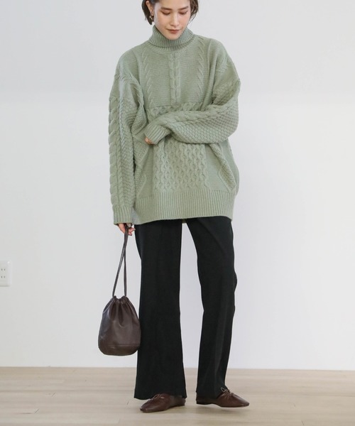 select MOCA（セレクトモカ）の「ランダムケーブルタートルニット（ニット/セーター・レディース・ブラック/パープル/アイボリー/ミント/ブラウン/ターメリック・FREE）」の8枚目の写真