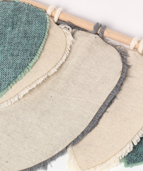 BAYFLOW（ベイフロー）の「BFマクラメタペ　フェザー（インテリア雑貨・レディース・その他1・0）」の10枚目の写真