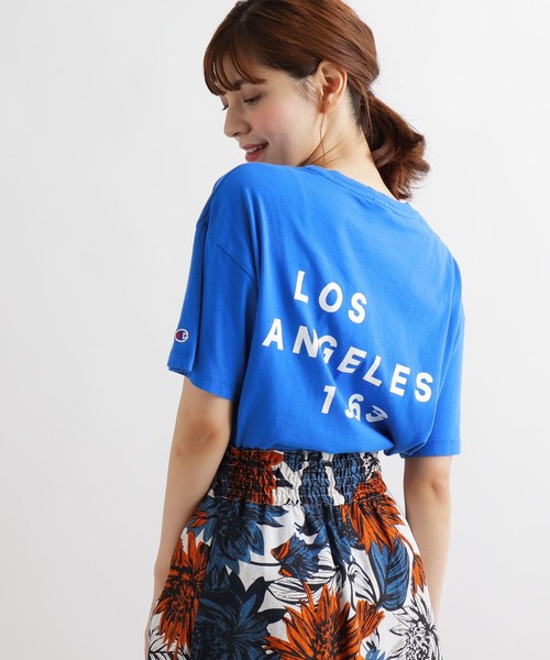 Champion（チャンピオン）の「【WEB限定カラーあり】championアソートロゴT（Tシャツ/カットソー・レディース・オフホワイト/ブラウン系/ワインレッド/ライトイエロー系8/ピンク系9/ブルー系7・02）」の4枚目の写真