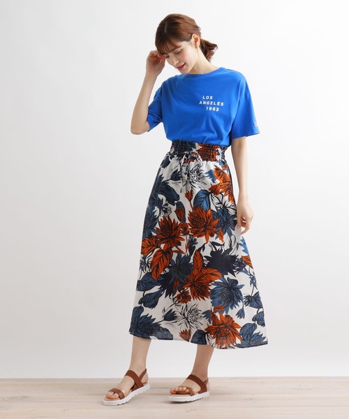 Champion（チャンピオン）の「【WEB限定カラーあり】championアソートロゴT（Tシャツ/カットソー・レディース・オフホワイト/ブラウン系/ワインレッド/ライトイエロー系8/ピンク系9/ブルー系7・02）」の10枚目の写真