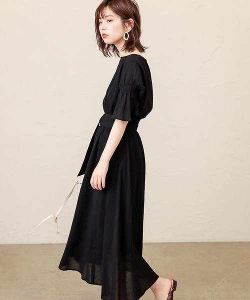 natural couture（ナチュラルクチュール）の「【WEB限定】シャーリングフレア袖涼しげワンピース（ワンピース・レディース・ブラック/ダークブラウン/サックスブルー/ボルドー/その他1/その他2・FREE）」の2枚目の写真