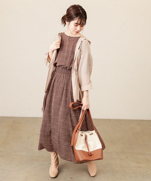 natural couture（ナチュラルクチュール）の「【WEB限定】シャーリングフレア袖涼しげワンピース（ワンピース・レディース・ブラック/ダークブラウン/サックスブルー/ボルドー/その他1/その他2・FREE）」の15枚目の写真