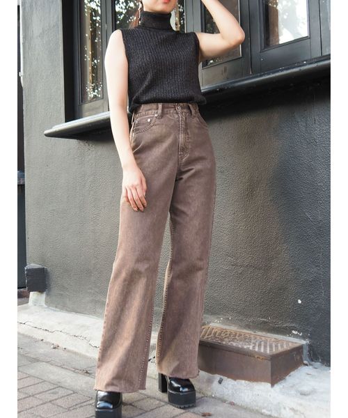 EVRIS（エヴリス）の「ラメタートルノースリーブ（ニット/セーター・レディース・イエロー/ブラウン/ホワイト/ブラック・FREE）」の18枚目の写真