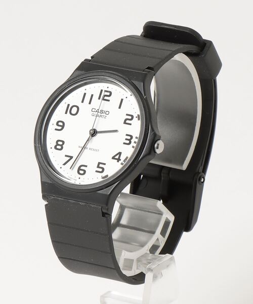 CASIO(カシオ)の「【CASIO】STANDARD ANALOGUE(アナログ腕時計・メンズ・イエロー/ブラック/ホワイト系その他2/ブラック系その他3/ブラック系その他/シルバー/ホワイト/ゴールド/ホワイト系その他/ブラック系その他2・FREE)」の3枚目の写真