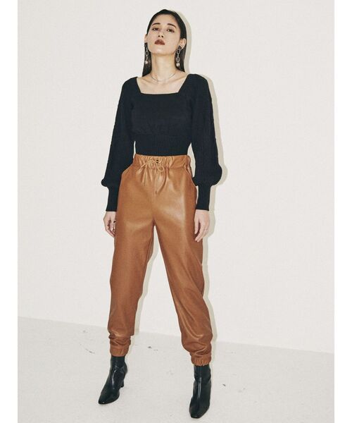 EMODA（エモダ）の「フェイクレザールーズパンツ（その他パンツ・レディース・ブラック/ブラウン・FREE）」の3枚目の写真