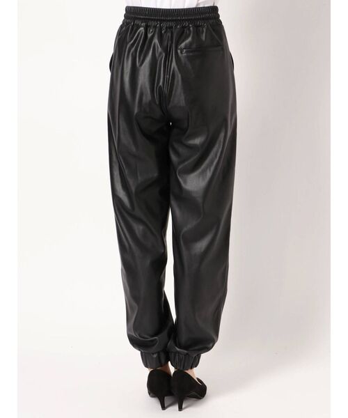 EMODA（エモダ）の「フェイクレザールーズパンツ（その他パンツ・レディース・ブラック/ブラウン・FREE）」の5枚目の写真