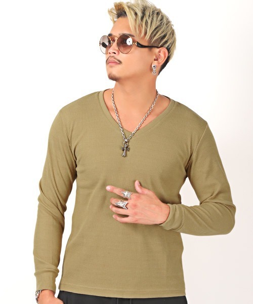 LUXSTYLE(ラグスタイル)の「ワッフルVネック長袖Tシャツ(Tシャツ/カットソー・メンズ・ベージュ/ブラック/ピンク/ネイビー/カーキ/グレー/ホワイト・XL/M/L)」の4枚目の写真
