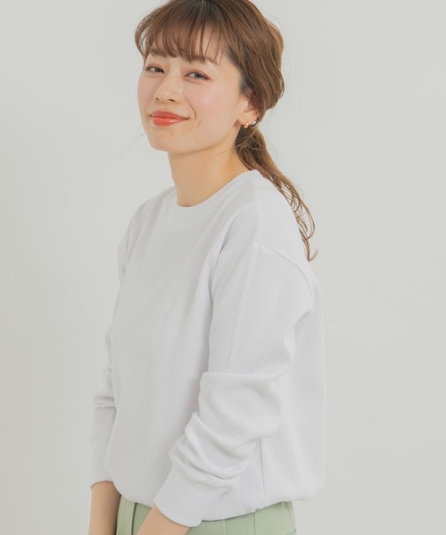 URBAN RESEARCH Sonny Label（アーバンリサーチサニーレーベル）の「ワッフルラウンドヘムプルオーバー（Tシャツ/カットソー・レディース・ホワイト/ブラック/グレー/ホワイト系その他・FREE）」の2枚目の写真