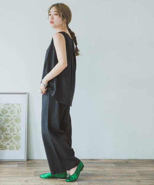 ITEMS URBANRESEARCH（アイテムズ アーバンリサーチ）の「リネンレーヨンワイドパンツ（その他パンツ・レディース・ベージュ/ブラック/ライトベージュ・FREE）」の9枚目の写真