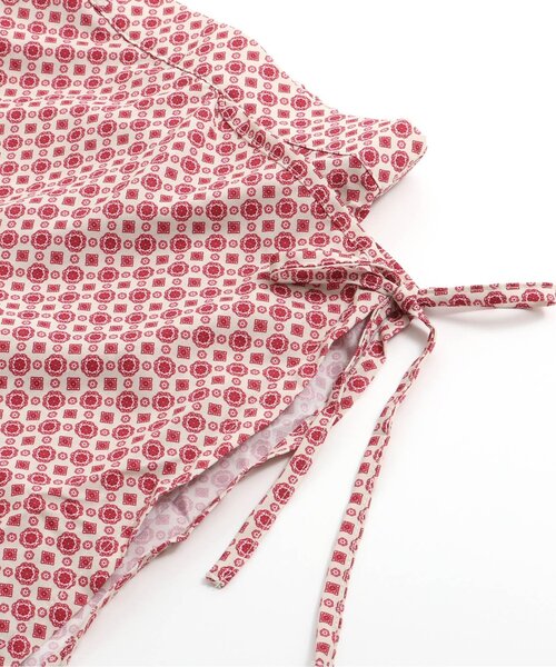 Otonato（オトナト）の「ラップ総柄パンツ 9分丈_ママ【親子でおそろいリンクコーデ】（その他パンツ・レディース・ネイビー/レッド・MEDIUM）」の11枚目の写真