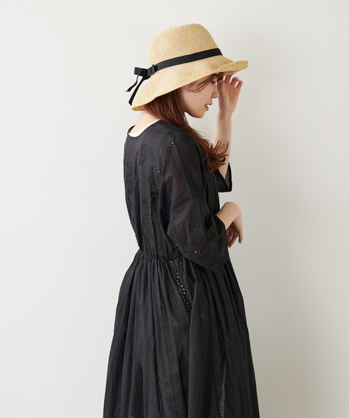 PUAL CE CIN(ピュアルセシン)の「カットワーク刺繍ワンピース(ワンピース・レディース・ホワイト/ブラック/グレイッシュベージュ・FREE)」の19枚目の写真