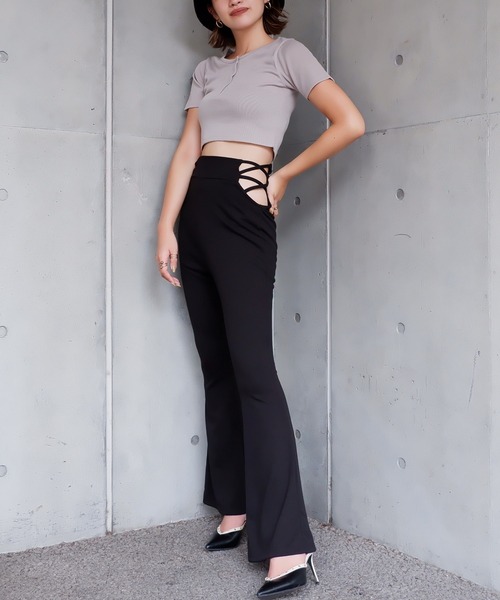 SPIRALGIRL(スパイラルガール)の「ヘンリーネックちびリブトップス(Tシャツ/カットソー・レディース・ベージュ/ブラック/ブルー/グレー・FREE)」の22枚目の写真