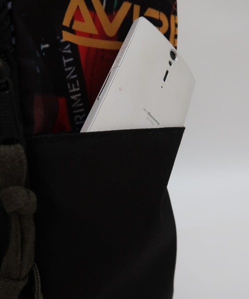 AVIREX（アヴィレックス）の「【直営店限定】ファイターフォト バックパック/ リュック/ FIGHTER PHOTO BACKPACK（バックパック/リュック・レディース・オリーブ・FREE）」の13枚目の写真