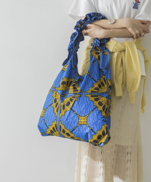 URBAN RESEARCH(アーバンリサーチ)の「アフリカン柄トートバッグ(トートバッグ・レディース・グリーン系その他/ブルー系その他/イエロー系その他・-)」の3枚目の写真