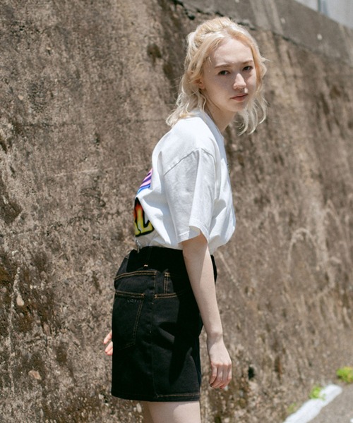 X-girl（エックスガール）の「GRAFFITI BUNNY S/S TEE（Tシャツ/カットソー・レディース・ブラック/ライトブルー/ホワイト/ベージュ・L/M/XL/S/SMALL/MEDIUM/LARGE）」の6枚目の写真