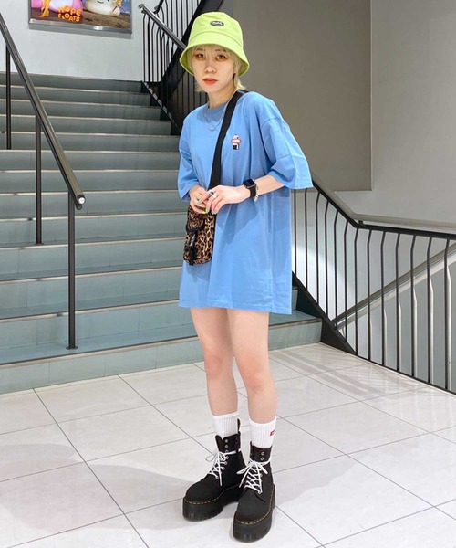 X-girl（エックスガール）の「GRAFFITI BUNNY S/S TEE（Tシャツ/カットソー・レディース・ブラック/ライトブルー/ホワイト/ベージュ・L/M/XL/S/SMALL/MEDIUM/LARGE）」の22枚目の写真