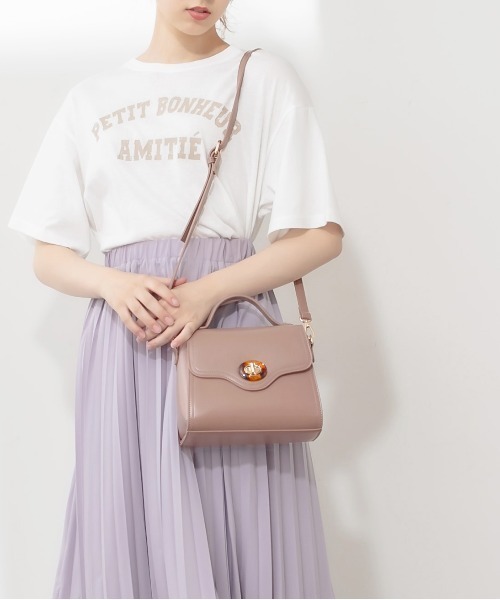 OLIVE des OLIVE（オリーブデオリーブ）の「【WEB限定】べっ甲ひねりショルダー（ショルダーバッグ・レディース・ブラック/ワインレッド/ダークブラウン/ダークベージュ・FREE）」の10枚目の写真