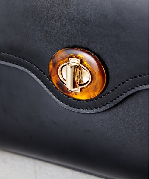 OLIVE des OLIVE（オリーブデオリーブ）の「【WEB限定】べっ甲ひねりショルダー（ショルダーバッグ・レディース・ブラック/ワインレッド/ダークブラウン/ダークベージュ・FREE）」の18枚目の写真