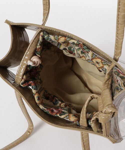 WEGO（ウィゴー）の「WEGO/クリアロングショルダートートバッグ（ショルダーバッグ・レディース・ブラック/ベージュ/オフホワイト/カーキ・FREE）」の17枚目の写真