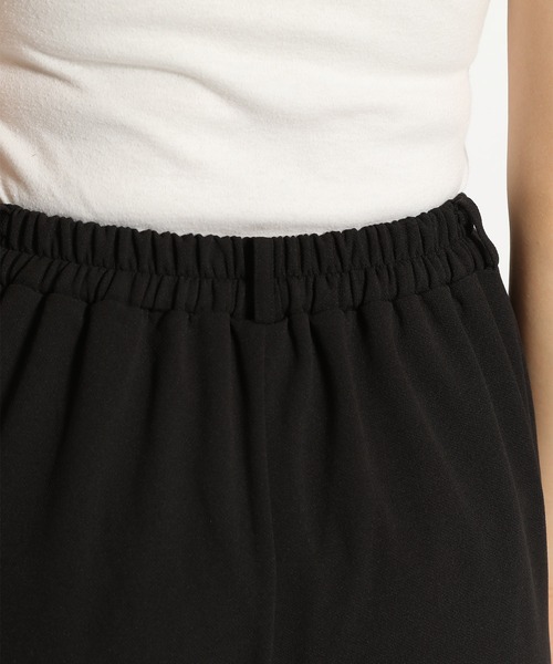 niko and...（ニコアンド）の「カットカルゼスラリパンツ（その他パンツ・レディース・ブラック/アイボリー/グリーン・MEDIUM/LARGE）」の4枚目の写真