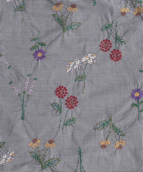 chambre de charme(シャンブルドゥシャーム)の「cdc お花図鑑刺繍 トートバッグ(トートバッグ・レディース・チェック・FREE)」の8枚目の写真
